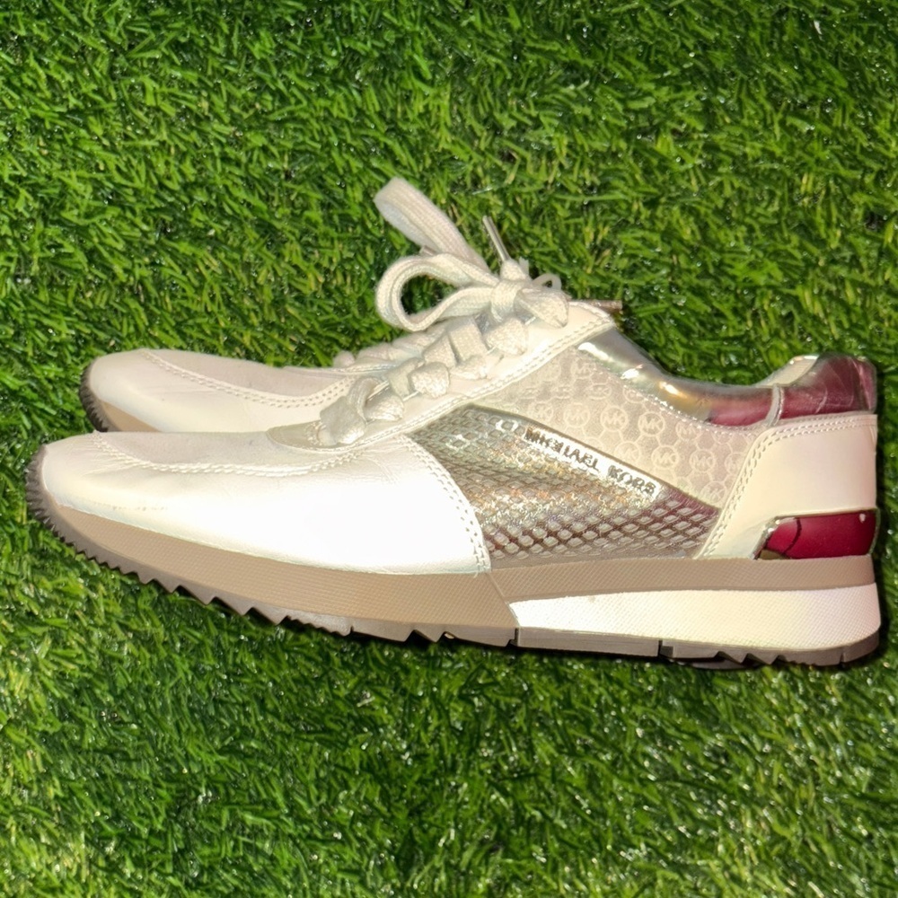 💖 Michael Michael Kors Allie Leather Trainer Sneakers In White & Silver-Size 6.5 - Picture 6 of 10